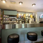 Hotel Mamy 2*