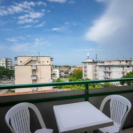 Otel Mamy 2*