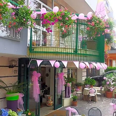 Hotel Mamy