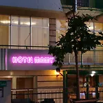 Hotel Mamy 2*