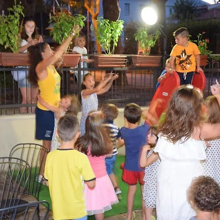 Mamy Ξενοδοχείο